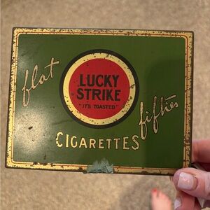 Lucky Strike Vintage Green Tin Sign